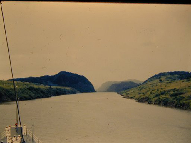 Panama_Canal_1