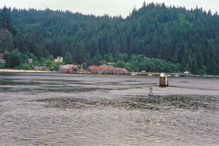 06Along The Columbia River